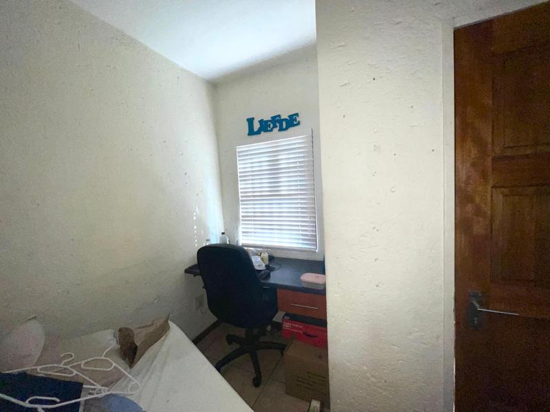 2 Bedroom Property for Sale in Bult West North West